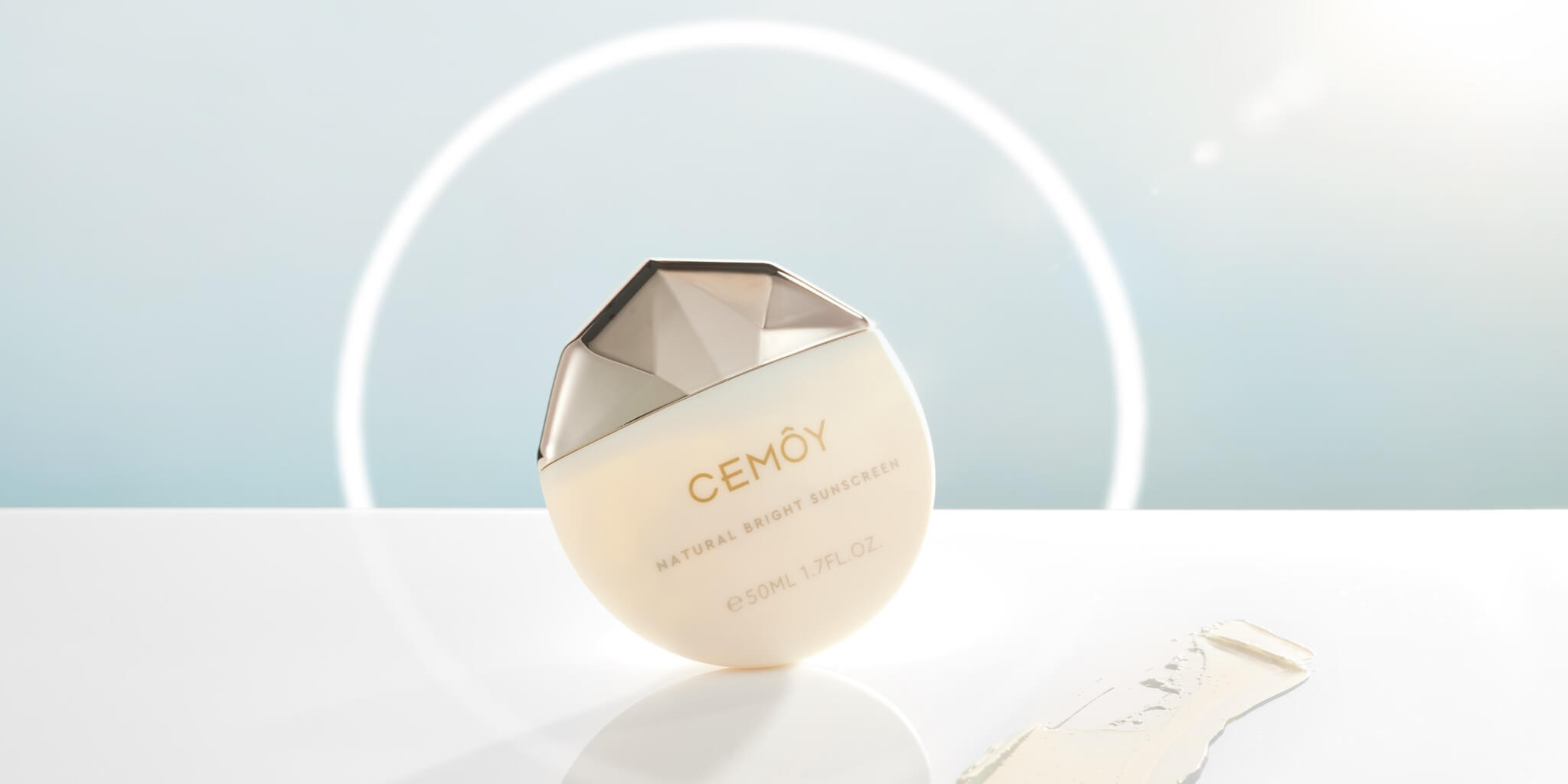 //cemoy.com/uploads/2022/10/CEMOY_PRODUCT_Natural-bright-sunscreen_R1-img.jpg